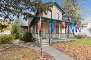 419 Milton Ave, Janesville, WI 53545 - Photo 2