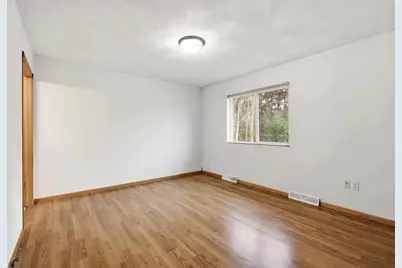 305 Mack Drive #9, Reedsburg, WI 53959 - Photo 16