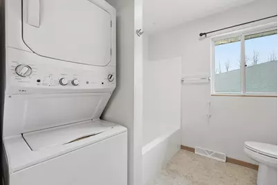 305 Mack Drive #9, Reedsburg, WI 53959 - Photo 14