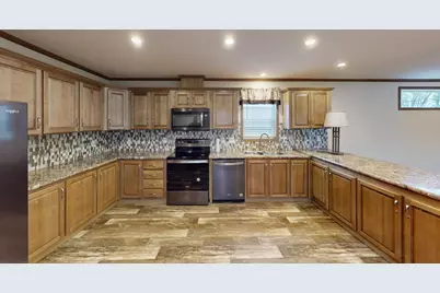 535 Collin Drive, Tomah, WI 54660 - Photo 4