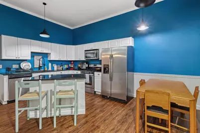 220 S Academy Street, Janesville, WI 53548 - Photo 2