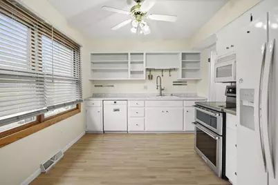 315 Nautilus Drive, Madison, WI 53705 - Photo 22