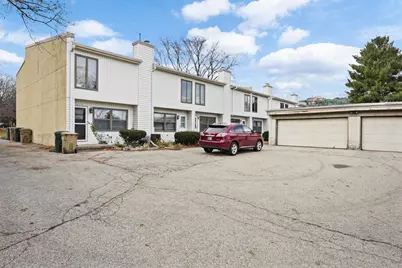 315 Nautilus Drive, Madison, WI 53705 - Photo 4