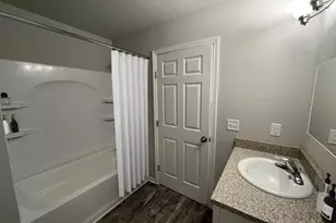 802 Sarah St, Belleville, WI 53508 - Photo 14