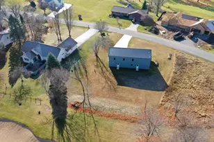 N8568 Seward Dr, Berlin, WI 54923 - Photo 8