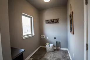 908 Brookview Trail, Mount Horeb, WI 53572 - Photo 14