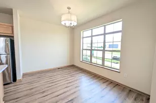 4817 Suelo Rd, Fitchburg, WI 53711 - Photo 12