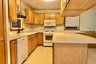 3401 Dawes St, Madison, WI 53714 - Photo 18