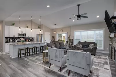 3715 Tanglewood Place, Janesville, WI 53546 - Photo 14