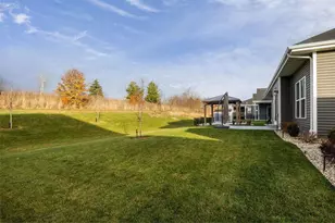 3715 Tanglewood Pl, Janesville, WI 53546 - Photo 12