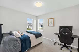 463 Crusader Pt, Waunakee, WI 53597 - Photo 28