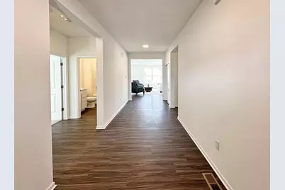 2917 Alpine Run #75, Stoughton, WI 53589 - Photo 8