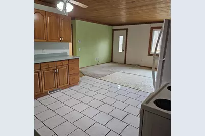 N4533 Oak Knoll Drive, Poynette, WI 53955 - Photo 6