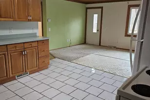 N4533 Oak Knoll Dr, Poynette, WI 53955 - Photo 6