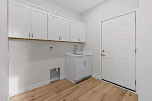 5611 N Vista Ln, Janesville, WI 53548 - Photo 40