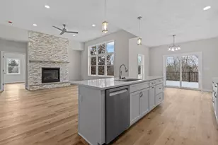 5611 N Vista Ln, Janesville, WI 53548 - Photo 20