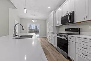 5611 N Vista Ln, Janesville, WI 53548 - Photo 24