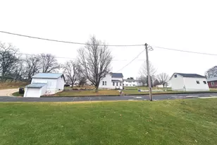 213 East St, Argyle, WI 53504 - Photo 48