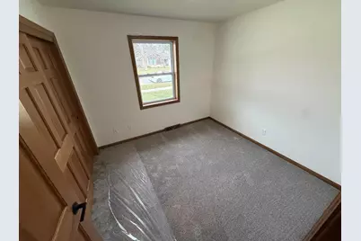 2405 Harvard Drive, Janesville, WI 53548 - Photo 10