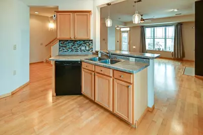 8280 Starr Grass Drive, Madison, WI 53719 - Photo 10