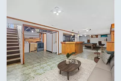 8827 W Lawn Avenue, Milwaukee, WI 53225 - Photo 10