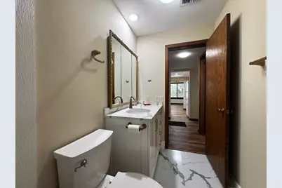 2803 Century Harbor Road #4, Middleton, WI 53562 - Photo 20