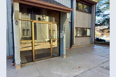 2803 Century Harbor Road #4, Middleton, WI 53562 - Photo 4