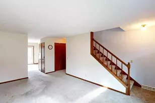 302 Swanton Rd, Madison, WI 53714 - Photo 6