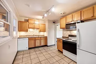 725 N Meadow Ln, Madison, WI 53705 - Photo 4