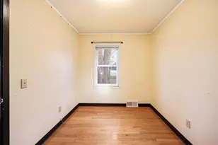 725 N Meadow Ln, Madison, WI 53705 - Photo 28