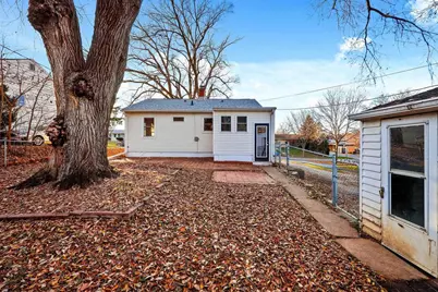 725 N Meadow Lane, Madison, WI 53705 - Photo 10