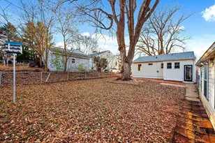 725 N Meadow Ln, Madison, WI 53705 - Photo 14