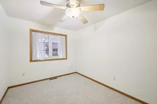 315 Pebble Brook Ln, Lodi, WI 53555 - Photo 22