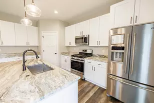 501 Teri Lee Ln, Orfordville, WI 53576 - Photo 8