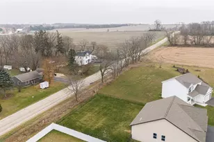 501 Teri Lee Ln, Orfordville, WI 53576 - Photo 38