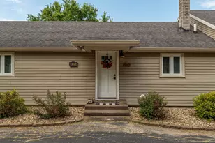 N7515 Gould Hill Rd, Blanchardville, WI 53516 - Photo 2