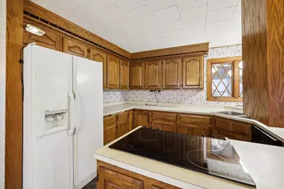 W7028 State Road 16, Pardeeville, WI 53954 - Photo 12