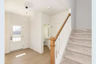 1854 Waverly Way, Sun Prairie, WI 53590 - Photo 2