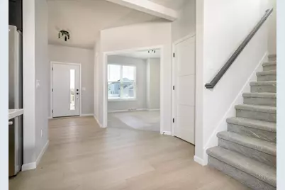 2582 Water Lily Circle, Sun Prairie, WI 53590 - Photo 2