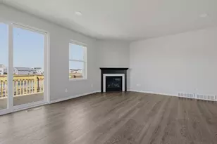 2038 Leopold Way, Sun Prairie, WI 53590 - Photo 4