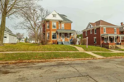 2113 11th Street, Monroe, WI 53566 - Photo 2