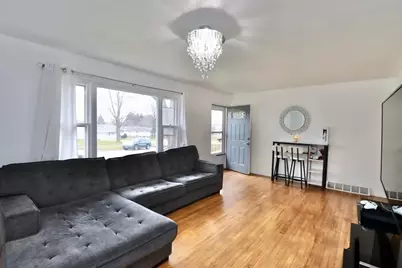 139 High Street, Clinton, WI 53525 - Photo 2