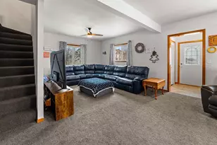 420 De Clark St, Beaver Dam, WI 53916 - Photo 4