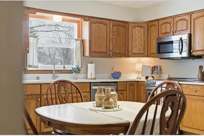 1121 Winn Trail, Madison, WI 53704 - Photo 6