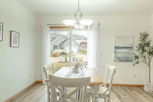 406 Bay Hill Dr, Madison, WI 53717 - Photo 10