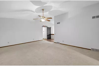 107 Ravine Road, Mount Horeb, WI 53572 - Photo 14