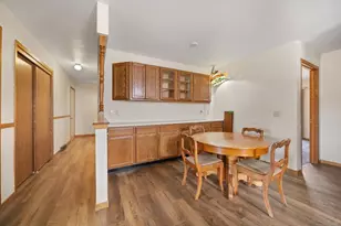 3205 Greenwood Dr, Janesville, WI 53546 - Photo 12