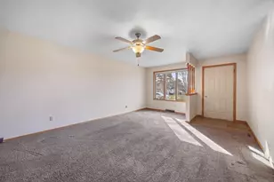 3205 Greenwood Dr, Janesville, WI 53546 - Photo 6