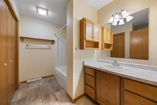 3205 Greenwood Dr, Janesville, WI 53546 - Photo 28