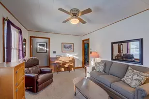 505 N Cleveland St, Poynette, WI 53955 - Photo 6